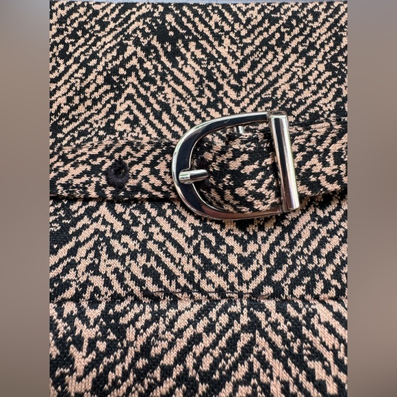 Express Office Siren Patterned Pencil Skirt - Picture 4 of 5